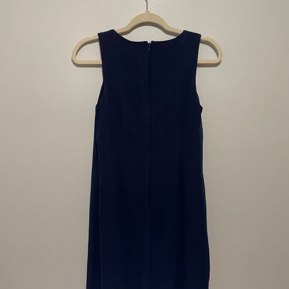Dressbarn Navy Sleeveless Shift Dress With Metallic Trim 100% Polyester Size 6 - Picture 6 of 6